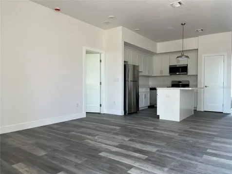 2104 E Columbus Drive Tampa FL 33605