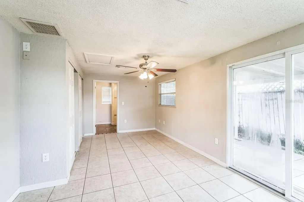 5620 90th Avenue N Pinellas Park FL 33782