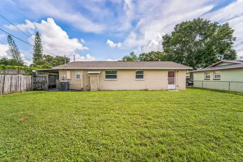 5620 90th Avenue N Pinellas Park FL 33782
