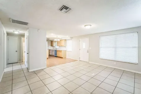 5620 90th Avenue N Pinellas Park FL 33782