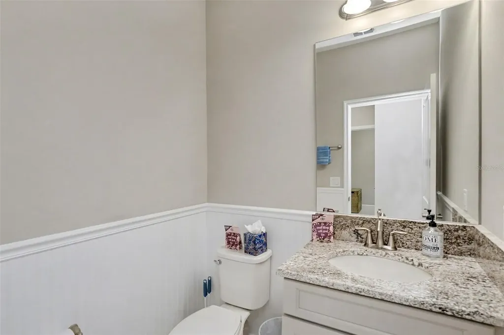 4715 Avila Lakes Drive Wimauma FL 33598