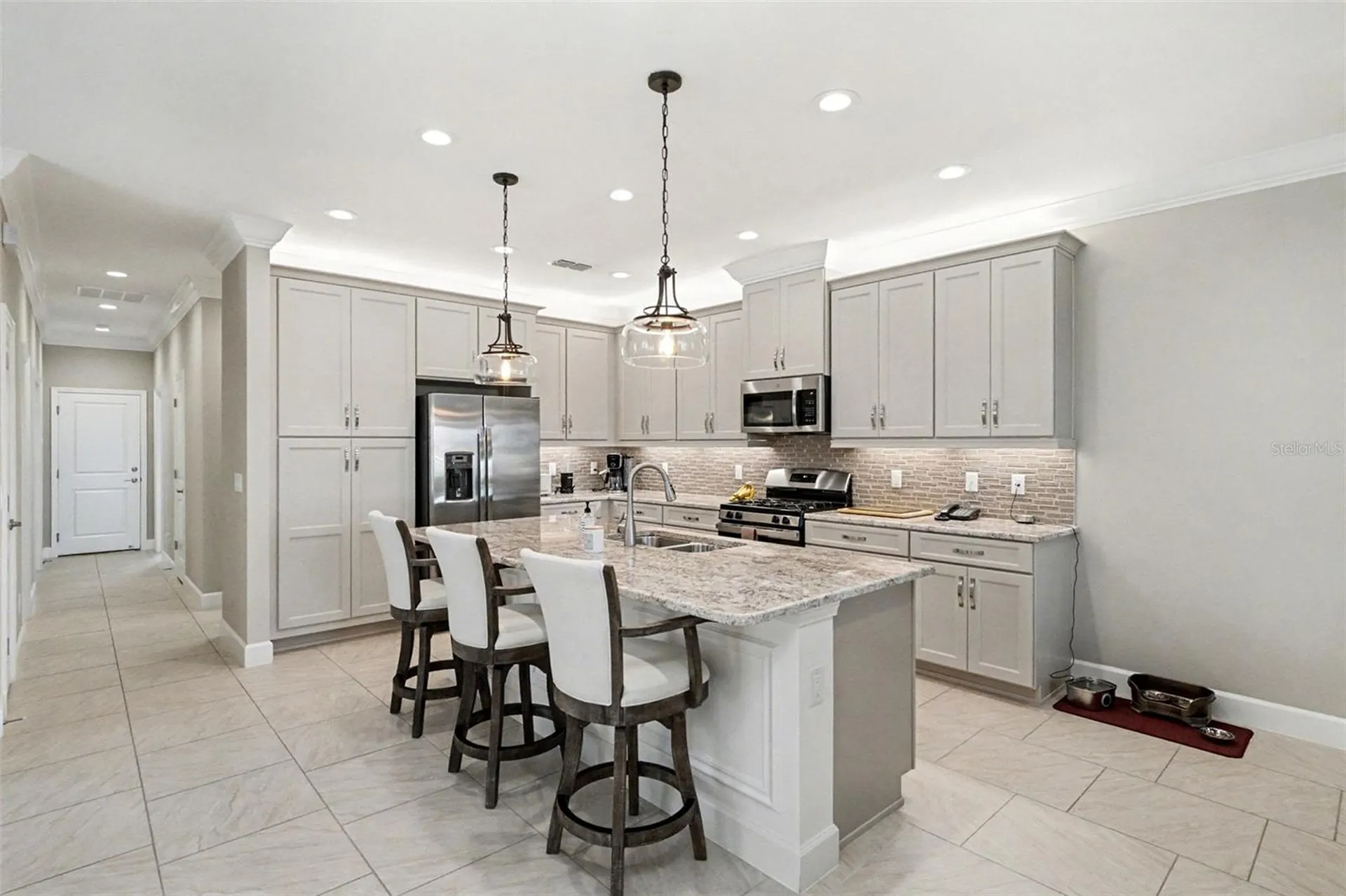4715 Avila Lakes Drive Wimauma FL 33598