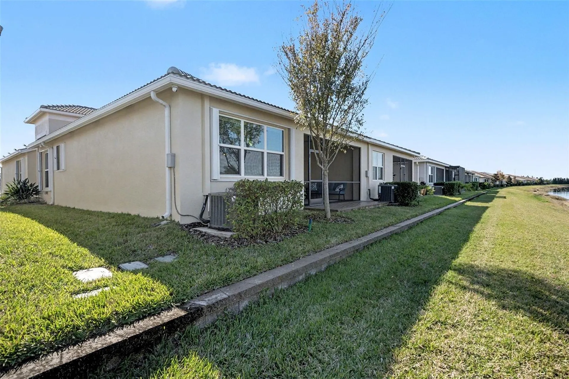 4715 Avila Lakes Drive Wimauma FL 33598