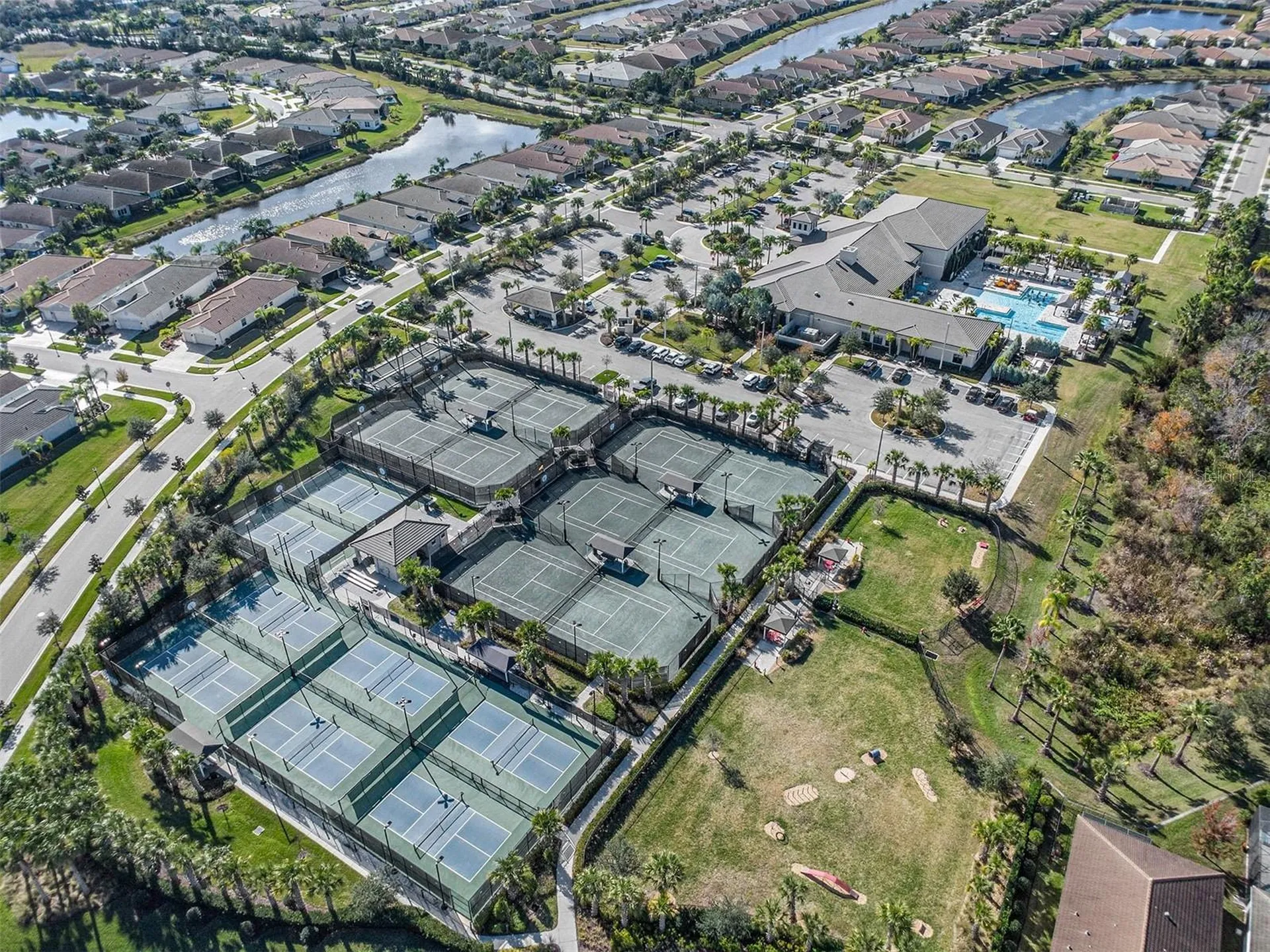 4715 Avila Lakes Drive Wimauma FL 33598