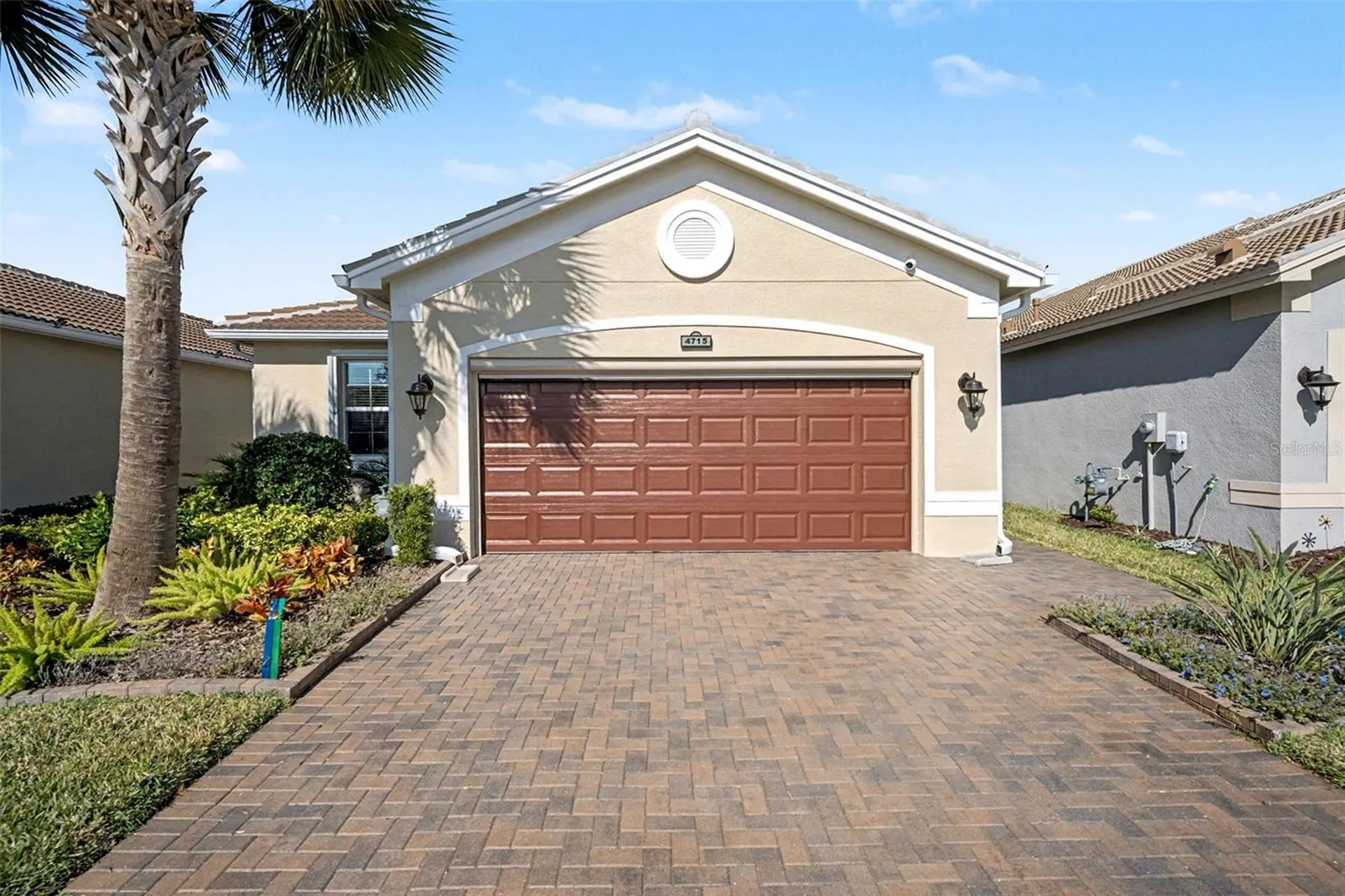 4715 Avila Lakes Drive Wimauma FL 33598