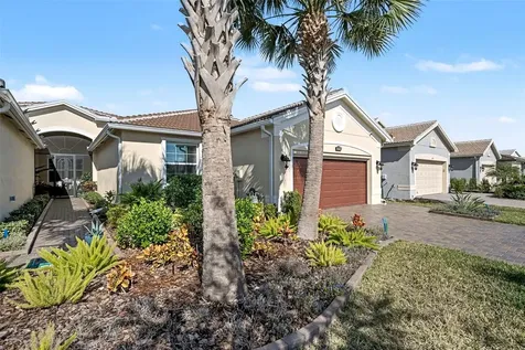 4715 Avila Lakes Drive Wimauma FL 33598