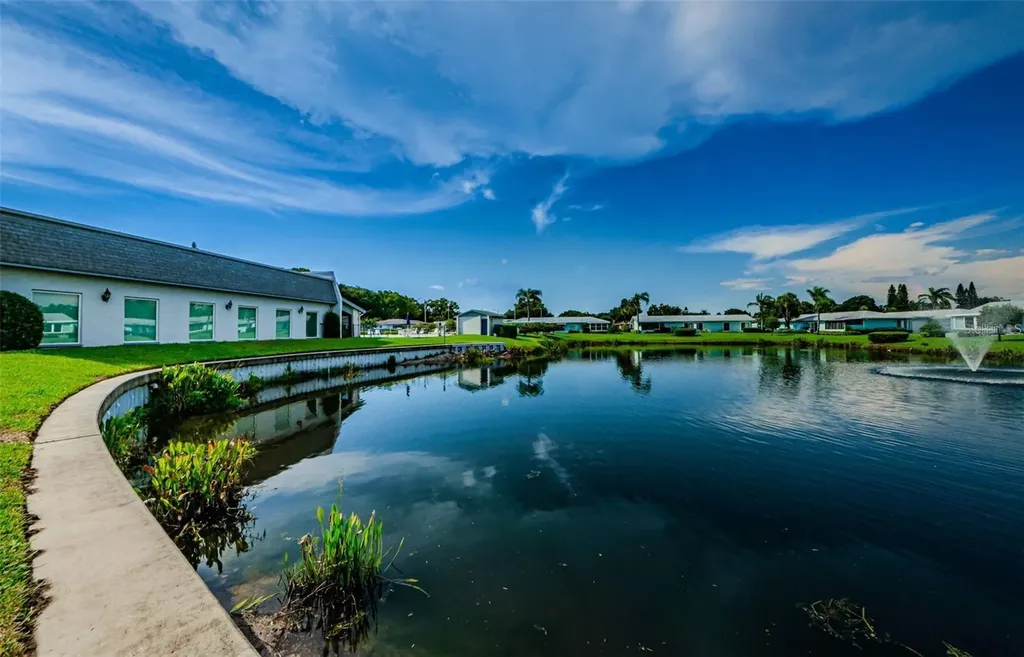2739 Sherbrooke Lane Palm Harbor FL 34684