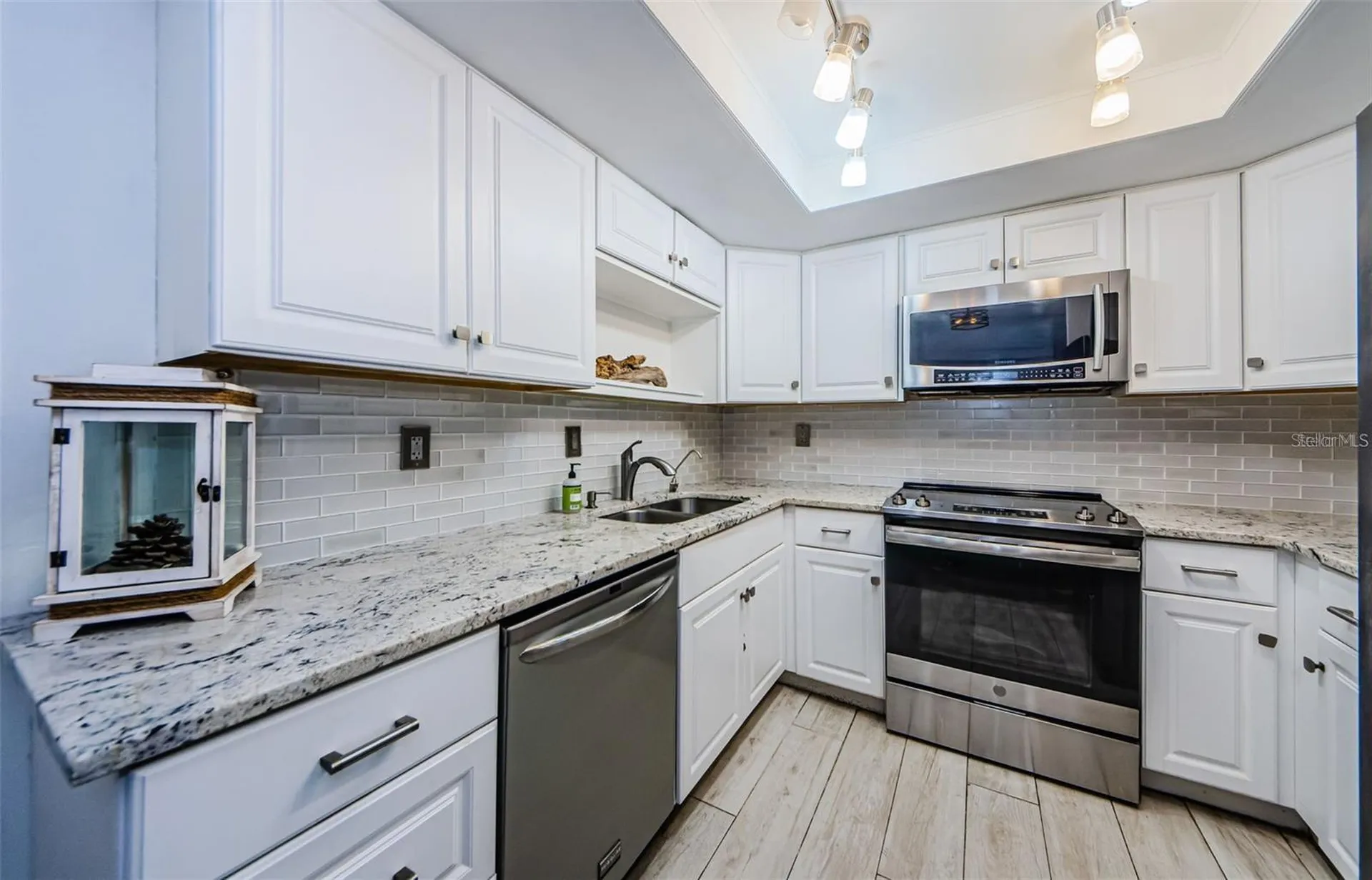 2739 Sherbrooke Lane Palm Harbor FL 34684