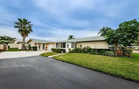 2739 Sherbrooke Lane Palm Harbor FL 34684