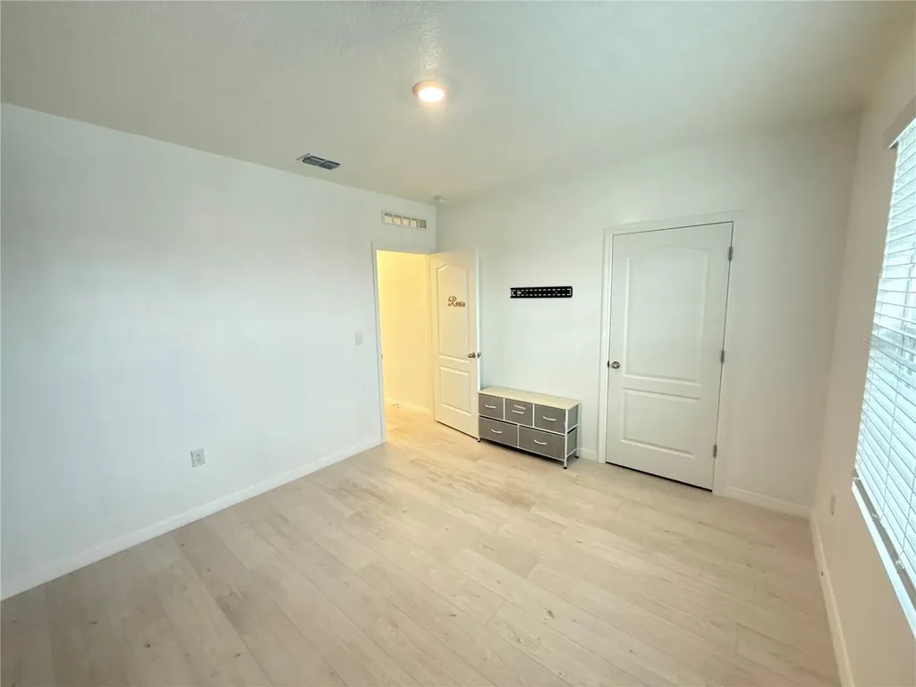 2731 House Finch Road Harmony FL 34773