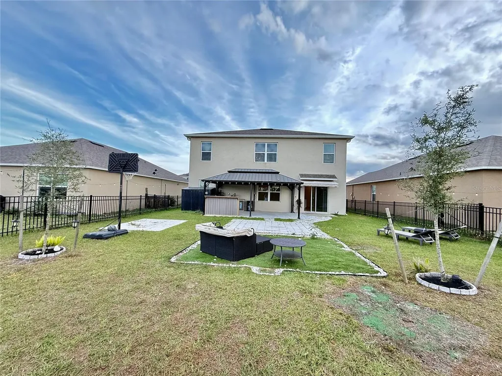 2731 House Finch Road Harmony FL 34773