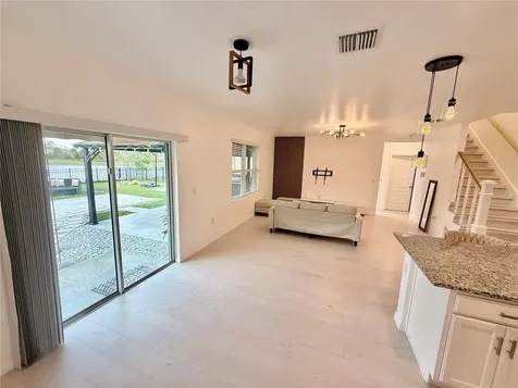 2731 House Finch Road Harmony FL 34773