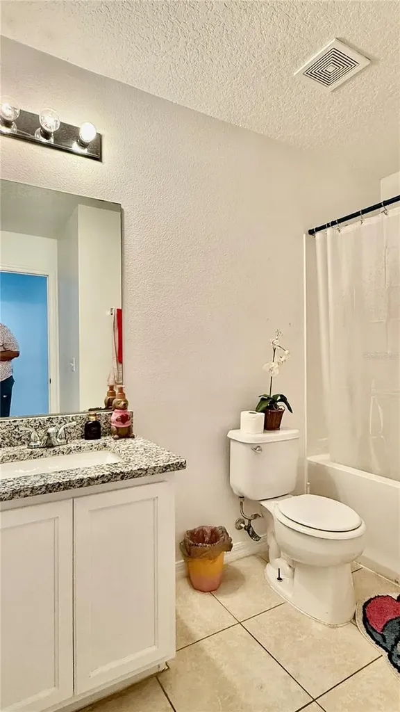 5300 Paradise Cay Circle Kissimmee FL 34746