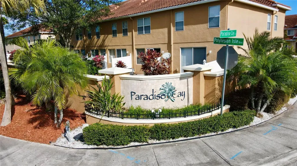 5300 Paradise Cay Circle Kissimmee FL 34746