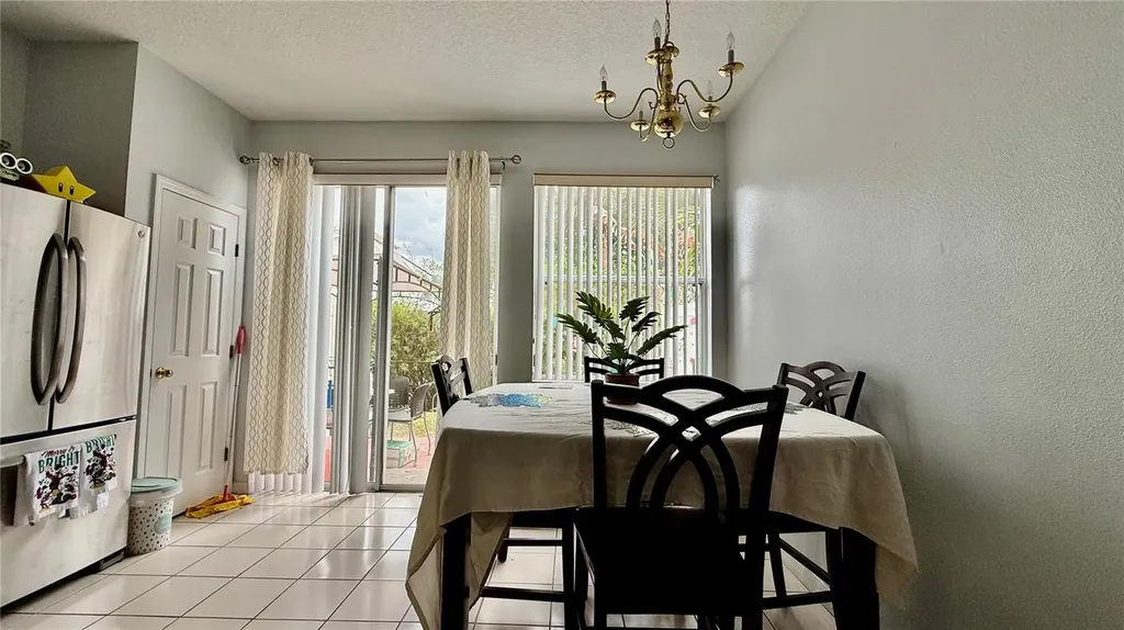 5300 Paradise Cay Circle Kissimmee FL 34746