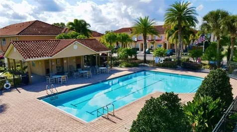 5300 Paradise Cay Circle Kissimmee FL 34746