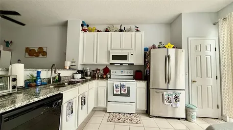 5300 Paradise Cay Circle Kissimmee FL 34746