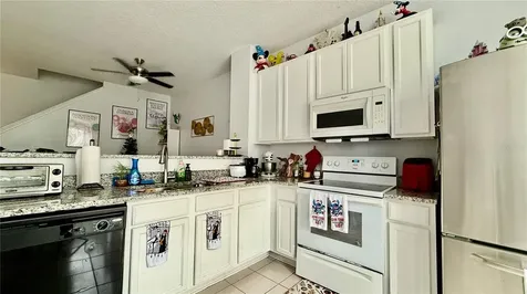 5300 Paradise Cay Circle Kissimmee FL 34746
