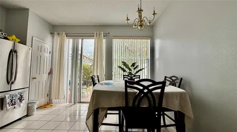 5300 Paradise Cay Circle Kissimmee FL 34746