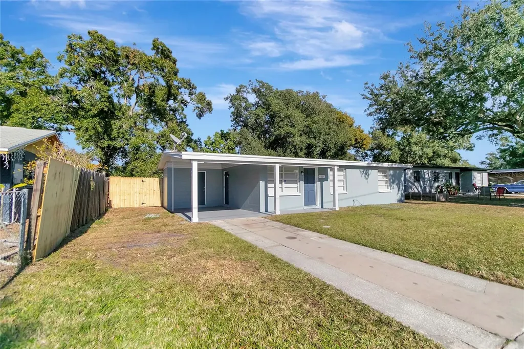 4804 S 86th Street Tampa FL 33619
