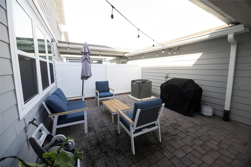 14193 Lanikai Beach Drive Orlando FL 32827