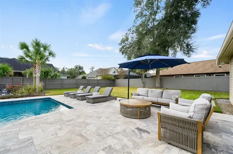 13549 NW 9th Road Newberry FL 32669