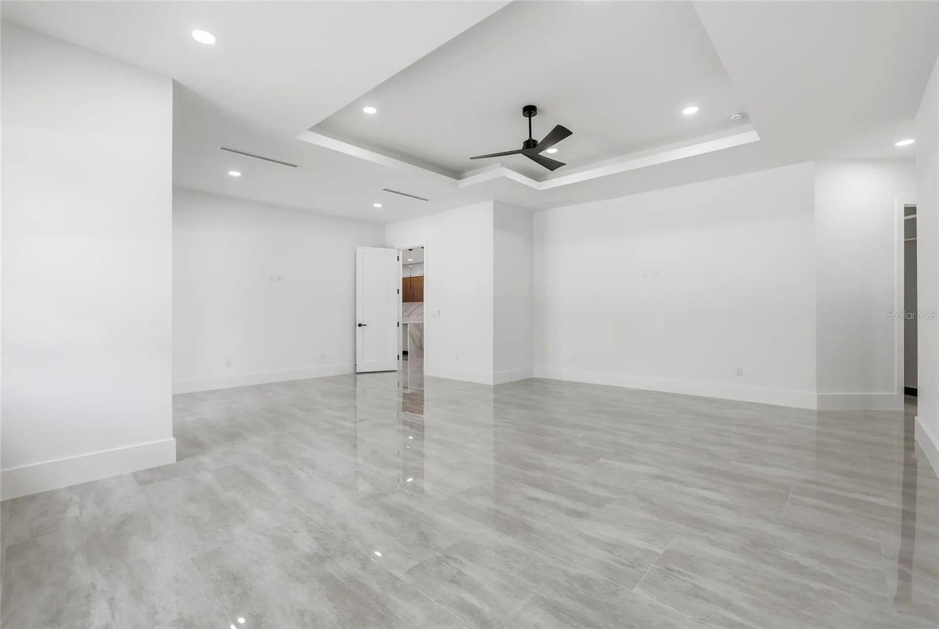 6802 E Creek Drive Tampa FL 33615