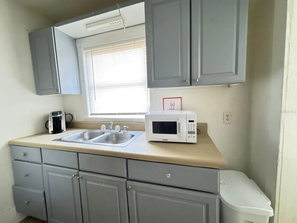 728 Columbia Street Orlando FL 32805