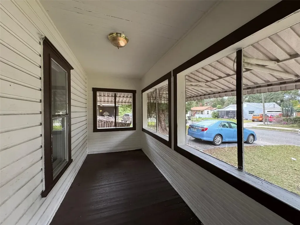728 Columbia Street Orlando FL 32805