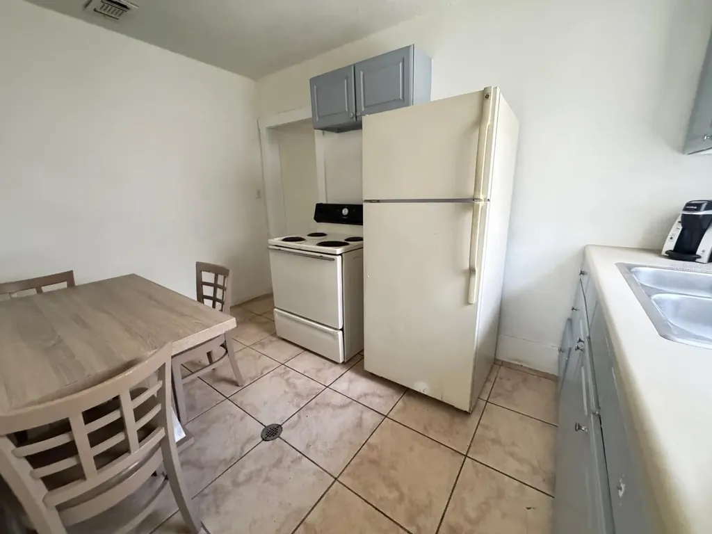 728 Columbia Street Orlando FL 32805