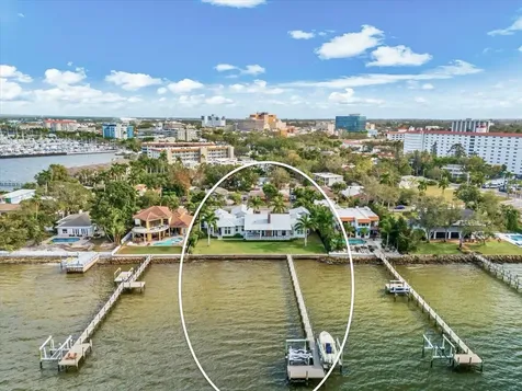 213 N 18th Street W Bradenton FL 34205