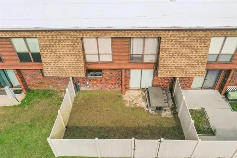 1836 N Crystal Lake Drive Lakeland FL 33801