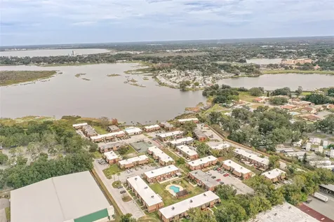 1836 N Crystal Lake Drive Lakeland FL 33801