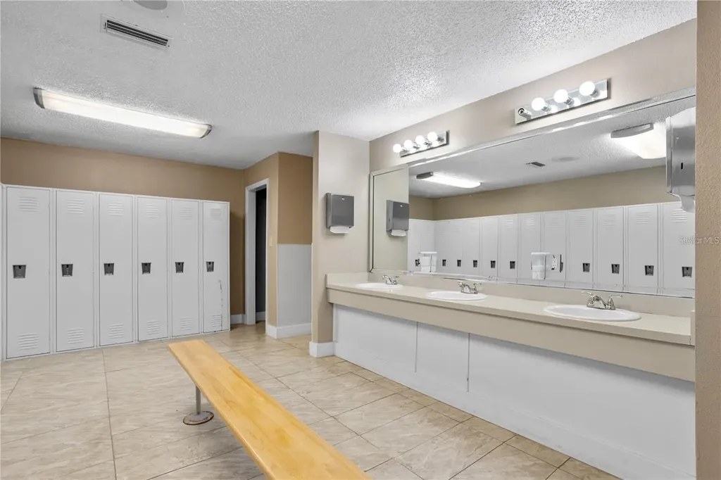 395 Wymore Road Altamonte Springs FL 32714