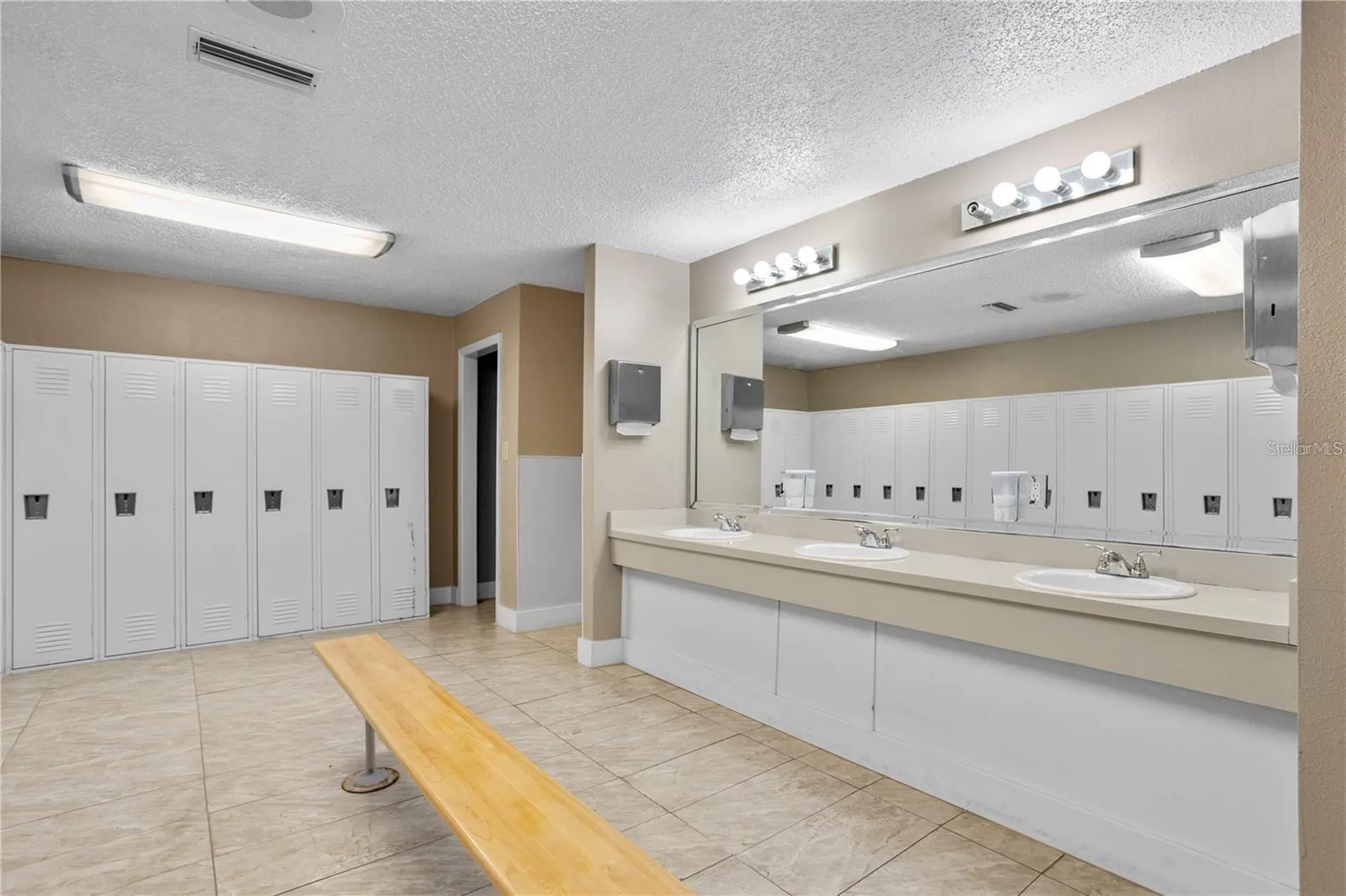 395 Wymore Road Altamonte Springs FL 32714