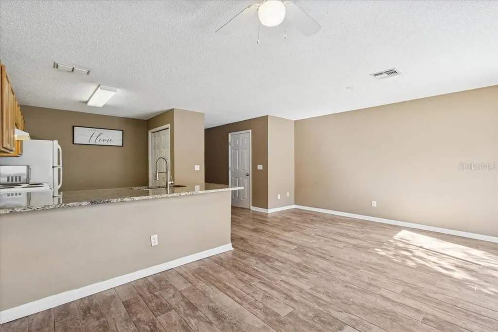 13054 Lexington Summit Street Orlando FL 32828