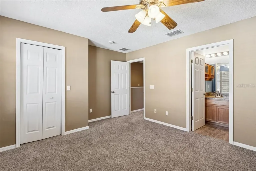 13054 Lexington Summit Street Orlando FL 32828
