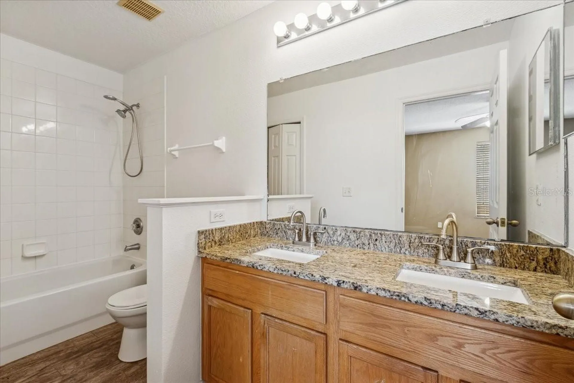13054 Lexington Summit Street Orlando FL 32828