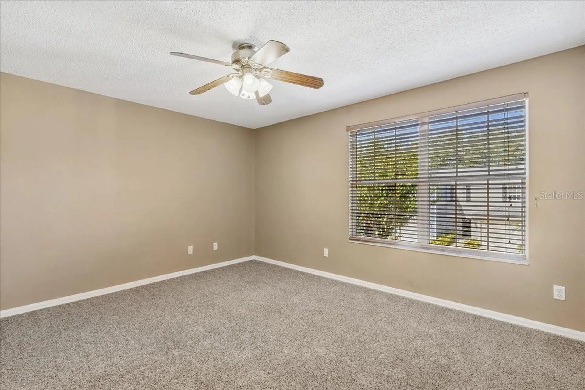 13054 Lexington Summit Street Orlando FL 32828
