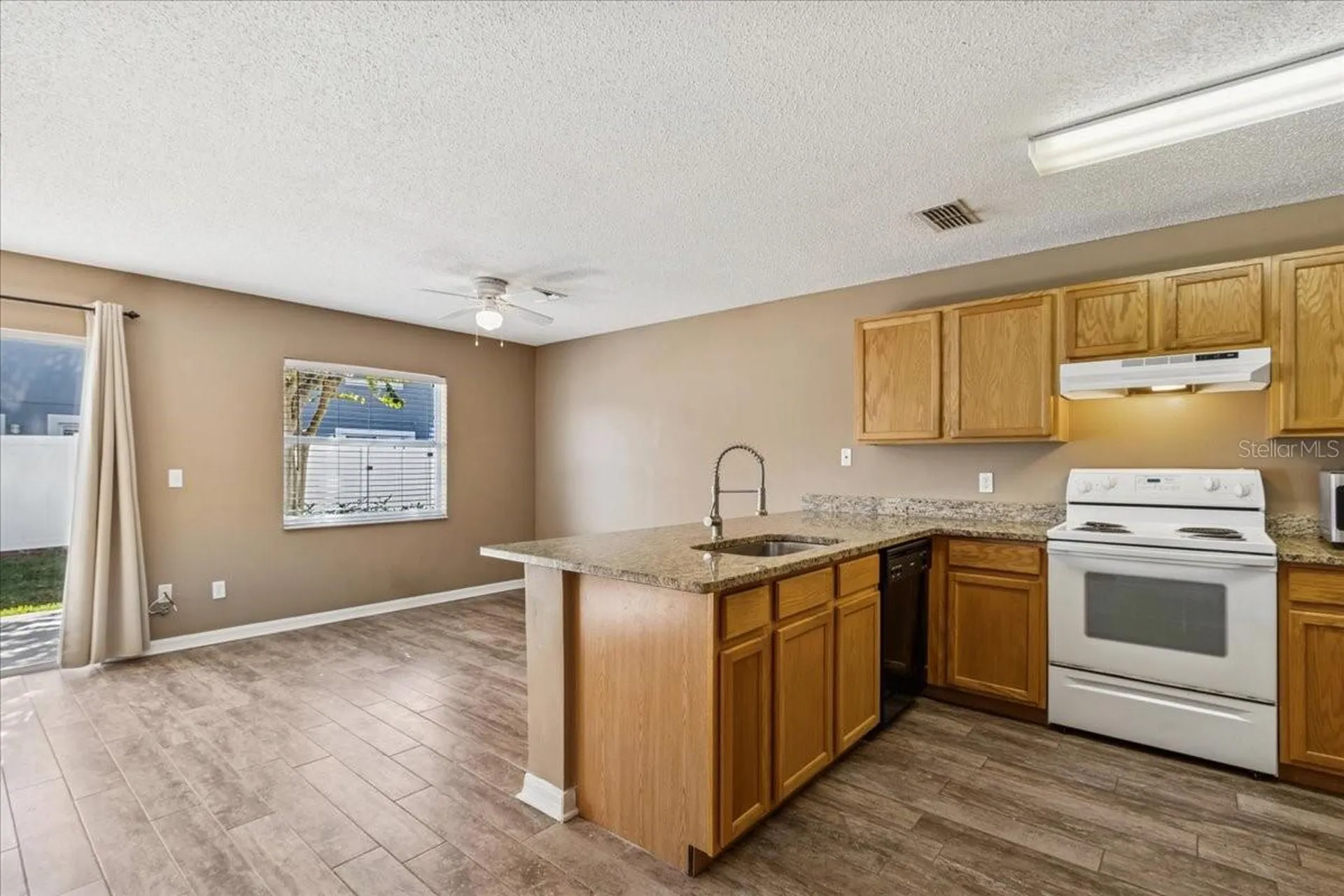 13054 Lexington Summit Street Orlando FL 32828