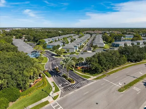 13054 Lexington Summit Street Orlando FL 32828