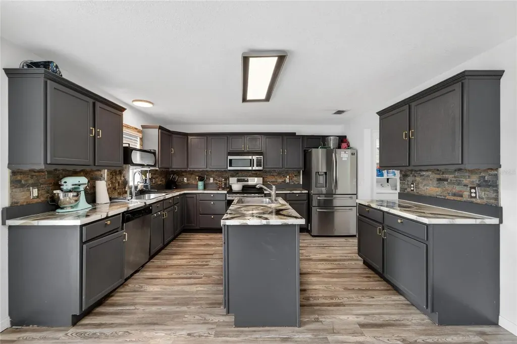 10325 Frog Pond Drive Riverview FL 33569