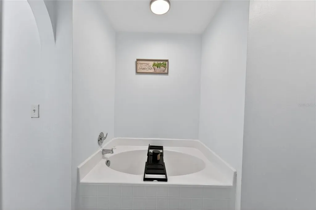 10325 Frog Pond Drive Riverview FL 33569