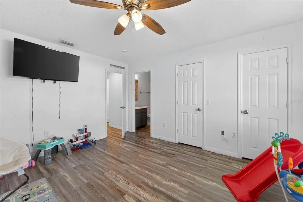 10325 Frog Pond Drive Riverview FL 33569