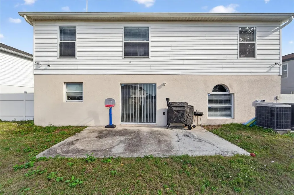 10325 Frog Pond Drive Riverview FL 33569