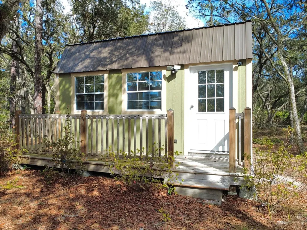 8261 NE 118th Terrace Bronson FL 32621