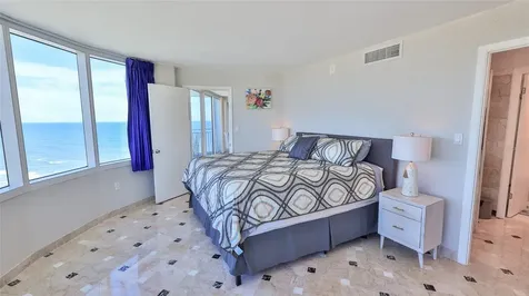 2625 S Atlantic Avenue Daytona Beach FL 32118