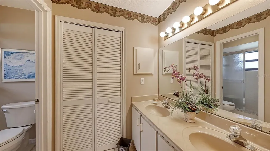 4382 Trails Drive Sarasota FL 34232