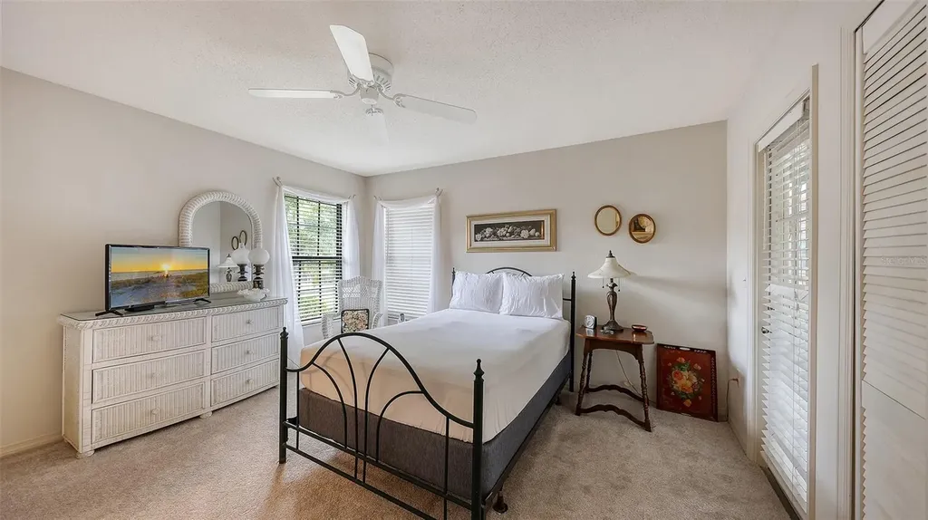 4382 Trails Drive Sarasota FL 34232