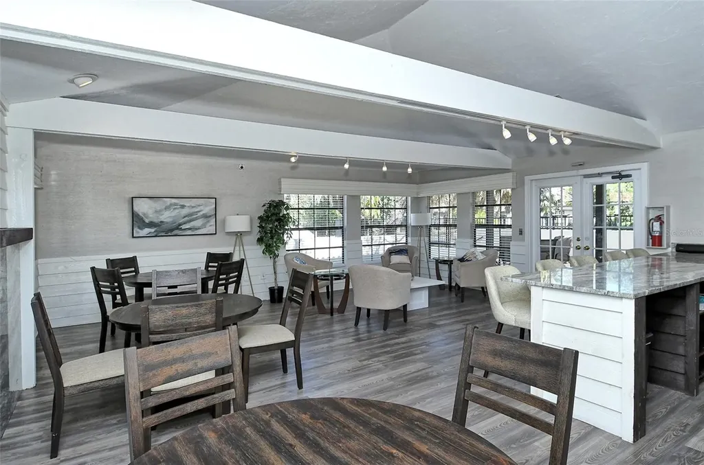 4382 Trails Drive Sarasota FL 34232